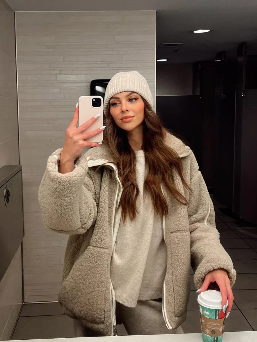 SELENA – Trench elegante e alla moda per un'anima casual senza sforzo