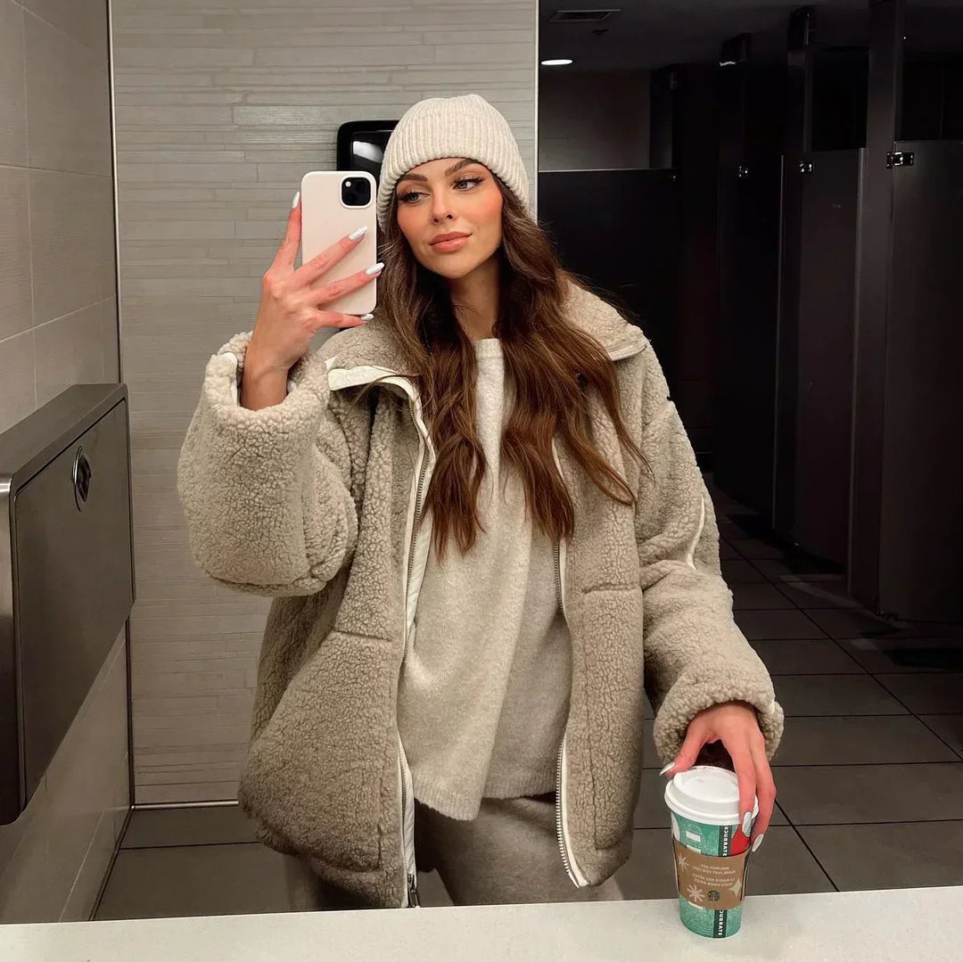 SELENA – Trench elegante e alla moda per un'anima casual senza sforzo