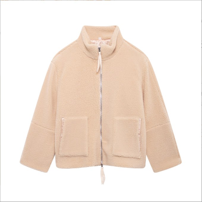 SELENA – Trench elegante e alla moda per un'anima casual senza sforzo